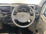 ハンドルの状態が悪いと運転に集中できませんよね。こちらの車、お気軽にお問い合わせください。