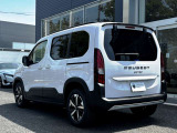 内装クリーニングも施しております。内装の綺麗なお車は気持ちが良くオススメさせていただく1つのポイントになっております。
