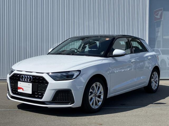 A1スポーツバック25 TFSI アドバンスド