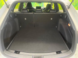 『車を購入した後の車検やメンテナンス、キズを直す板金、事故受付まで承ります。愛車についてのご相談はすべて当店にお任せください。』
