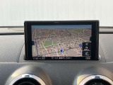 MMIナビゲーション搭載 地図データ最新版にアップデート後ご納車させていただきますのでご安心くださいませ。