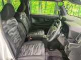 運転席シート廻りは使用感も少なく、良好な状態となっています。丁寧に使われていたことがよくわかりますね。