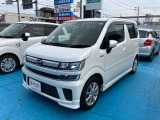 大切な家族を乗せて走る車・・・安心と安全ドライブをモットーに日々お客様のお車のメンテナンスをしております。
