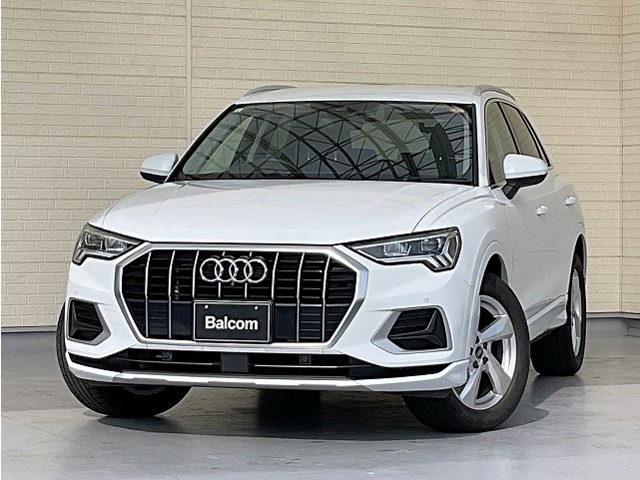 Q3 35 TFSI アドバンスド 