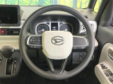 【ステアリングスイッチ】運転中、前方から目線をそらすことなく、オーディオ等の操作が可能な便利機能!安心&快適なドライブを演出してくれます♪