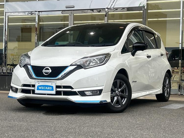 ノート1.2 e-POWER メダリスト ブラックアロー