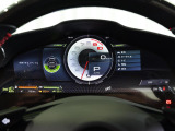 Apple CarPlay搭載で、スマートフォン連携もスムーズです。
