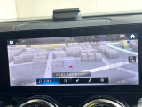 ●純正ナビ:一体感のあるナビは、高級感ある車内を演出してくれます。Bluetooth再生などオーディオ機能も充実しておりますので、運転もより楽しめます♪