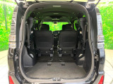 積み下ろしのしやすいデッキにはたっぷりと荷物を積み込んでいただけます。遊びから仕事まで、様々なシーンで頼れます♪