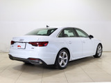 A4 40 TDI クワトロ アドバンスド 4WD 