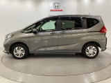 購入後も自社指定整備工場完備でお客様の愛車をしっかりサポート致します!御納車時には安全かつ安心してお乗り頂けるようホンダ専門知識を持つ整備スタッフが点検・整備・装備も説明をしてお渡ししております。
