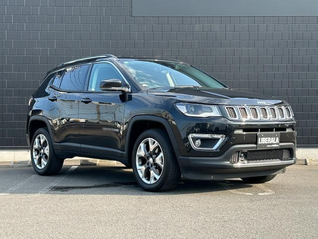コンパス リミテッド 4WD 本革シート