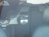 万一に備え、運転の記録をしっかり保存 ( ドライブレコーダー)