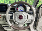 【純正革巻きステアリング】上質な革を使用することで、手にしっかり馴染みとても運転しやすいハンドルです♪