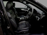 ご納車の前には弊社グループの認証工場にて専門スタッフによる点検・整備を実施いたします。各種テスターもございます。