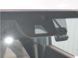 運転する人も、そうでない人も、家族みんなが安心して、自由にお出かけできる生活をサポートする先進機能。