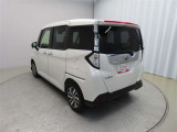 展示車はお客様のお住いの近くのネッツトヨタ石川のお店まで移動も可能です。最寄りの店舗までお気軽にご相談ください。