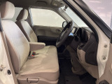 【禁煙表記について】タバコの臭いは感じられませんが、その他車内のニオイに関しては個人の主観となる為、実車確認の際に確認して頂いております。ご了承お願い致します。