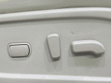 【パワーシート】スイッチ一つで簡単にシートの微調整が可能!電動だから力もいりません!快適なシートポジションにセットして、快適なドライブをお楽しみください。