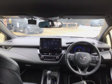【前方視界】開放的な前方視界!運転がしやすく疲れにくいです♪窓が大きく、見通しがとっても良いおクルマですよ♪