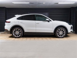 カイエンクーペ 3.0 ティプトロニックS リアセンターシート 4WD 
