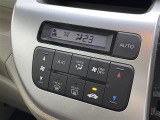 【オートエアコン】車内温度を感知して自動で温度調整をしてくれるのでいつでも快適な車内空間を創り上げます!