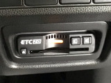 【ETC車載器】もはや必須アイテムのETCを搭載!高速道路のご利用時にとても便利!わずらわしい料金所での現金支払いが不要となりスムーズに通過できます♪