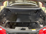 『車を購入した後の車検やメンテナンス、キズを直す板金、事故受付まで承ります。愛車についてのご相談はすべて当店にお任せください。』