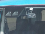 万が一のトラブルのときにも役に立つドライブレコーダーを装備しています。側面衝突や幅寄せ・割り込み対策に!
