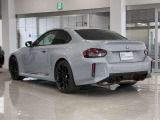 BMWを熟知したメカニックよる100項目の納車前点検☆ドイツ本国と同様の教育・訓練を受けたBMW専門メカニックが100項目にも上るポイントを徹底的にチェックいたします。