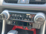 気になる車はすぐにお問い合わせください!画面右側の0066から始まる無料ダイヤルからお問い合わせ下さい!専門スタッフがお車のご質問にお答えいたします!