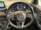 【純正革巻きステアリング】上質な革を使用することで、手にしっかり馴染みとても運転しやすいハンドルです♪