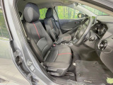 運転席シート廻りは使用感も少なく、良好な状態となっています。丁寧に使われていたことがよくわかりますね。