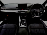 Audiは創業者であるホルヒの「いかなる時代においても第一級の素材を用い、操縦安定性に優れ、さらに進歩的なクルマの製造を目指す」という考え方に則り、こだわり抜かれたインテリアを目指しています。