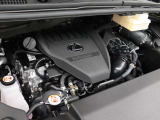 T24A-FTS型 直列4気筒DOHCターボ+デュアルブーストハイブリッド 駆動形式は4WDです。