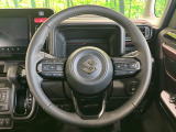 【純正革巻きステアリング】上質な革を使用することで、手にしっかり馴染みとても運転しやすいハンドルです♪