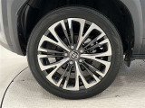 タイヤサイズは215/50R18!納車前の点検時にタイヤ交換させていただきます!純正アルミホイール!アルミホイールに傷があります。