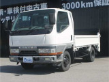 キャンターガッツ 2.8 ロング 全低床 ディーゼル 4WD 
