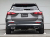 新車登録時から3年間のメーカー保証は名変時に保証継承致しますので、修理・故障等、新オーナー様が引き続きサービスを正規販売店で受けることが可能です。