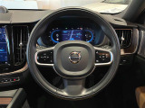 XC60 B5 AWD インスクリプション 4WD 4WD 本革シート