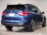 BMWのお車は、“駆け抜ける歓び”を体現しております。走行の安定性とコーナリングの良さを追求し、思い通りにハンドルの操作可能です。