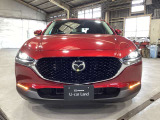 コンセプトは「人生の幅や世界観を広げるクロスオーバー」ボディサイズはCX-3とCX-5の中間となり、伸びやかな美しさと、SUVらしい力強さで、凛としたデザインに仕上げました