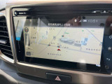 純正7インチナビフルセグTVです。DVD再生もOK♪バックモニターで駐車も安心。