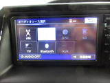 CD再生はもちろん、ブルートゥース通信でスマホ内の音楽視聴機能など、多彩なオーディオメニューを搭載しています!