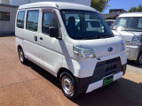 ご納車時には再度洗車・室内清掃を行い展示中についてしまった汚れも落として気持ち良くお乗りいただける状態にして納めさせていただきます!