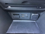 CD DVD USB が使用できます。