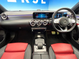 CLAシューティングブレーク CLA200d AMGライン 