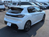 【アシスタンスサービス】ご納車後の保証期間内はアシスタンスサービスが無償で付帯いたします。