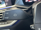 【オートライト(AUTO)】外の明るさをシステムが感知して、自動でヘッドライトが点灯します!ヘッドライトをつけ忘れを防ぐ便利機能です。
