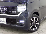 LEDヘッドライトはHIDに比べさらに省電力。夜道も明るい視界が保てますので安心です。